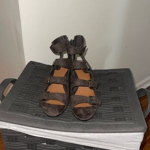 Women’s Wedge and Heel